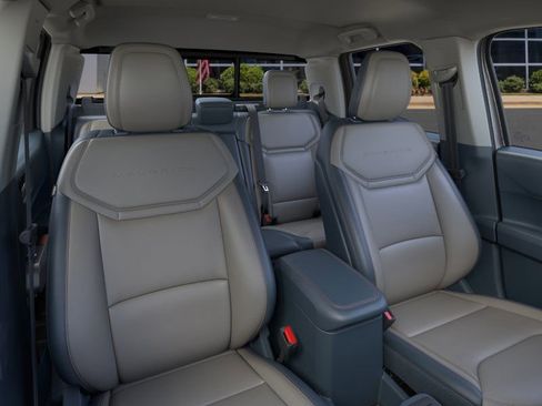 New 2025 Ford Maverick Lariat image 10