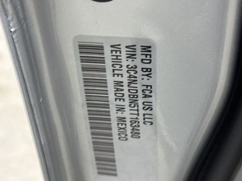 New 2026 Jeep Compass Latitude image 27