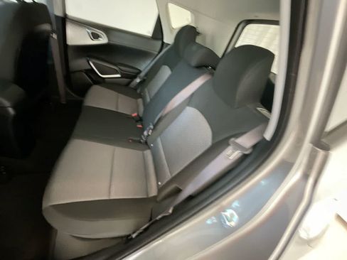 Used 2023 Kia Soul LX FWD image 21