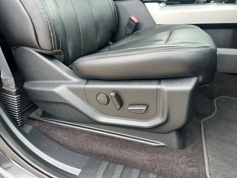 Used 2019 Ford F150 Lariat AWD/4WD image 25