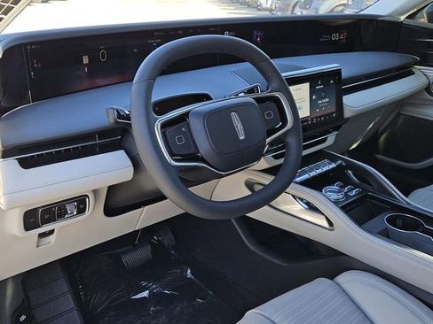 New 2026 Lincoln Nautilus Reserve image 20