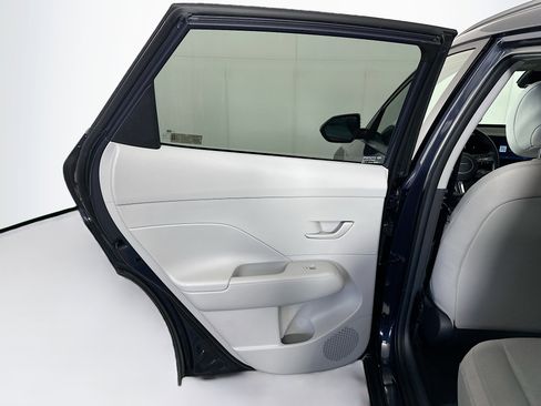 Used 2025 Hyundai Kona SEL FWD image 25