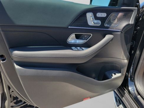 New 2026 Mercedes-Benz GLS 450 4MATIC image 15