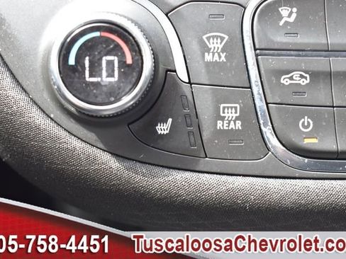 Used 2023 Chevrolet Malibu LT FWD image 35