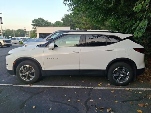 Used 2024 Chevrolet Blazer LT w/ Convenience Package AWD/4WD image 7