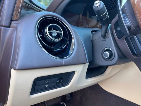 Used 2016 Jaguar XJ L Portfolio image 34