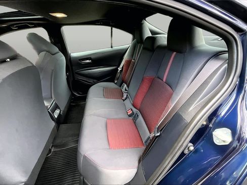 Certified 2025 Toyota Corolla SE w/ SE Premium Package FWD image 20