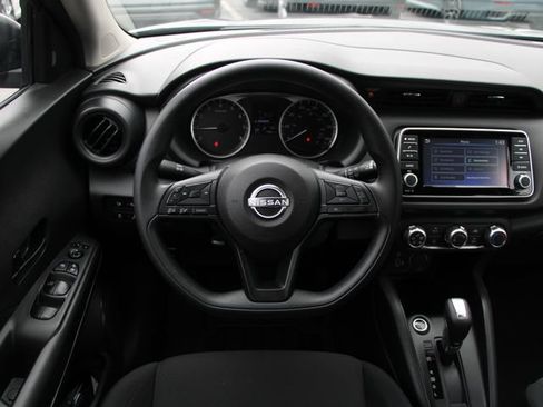 Certified 2025 Nissan Kicks Play S FWD image 15