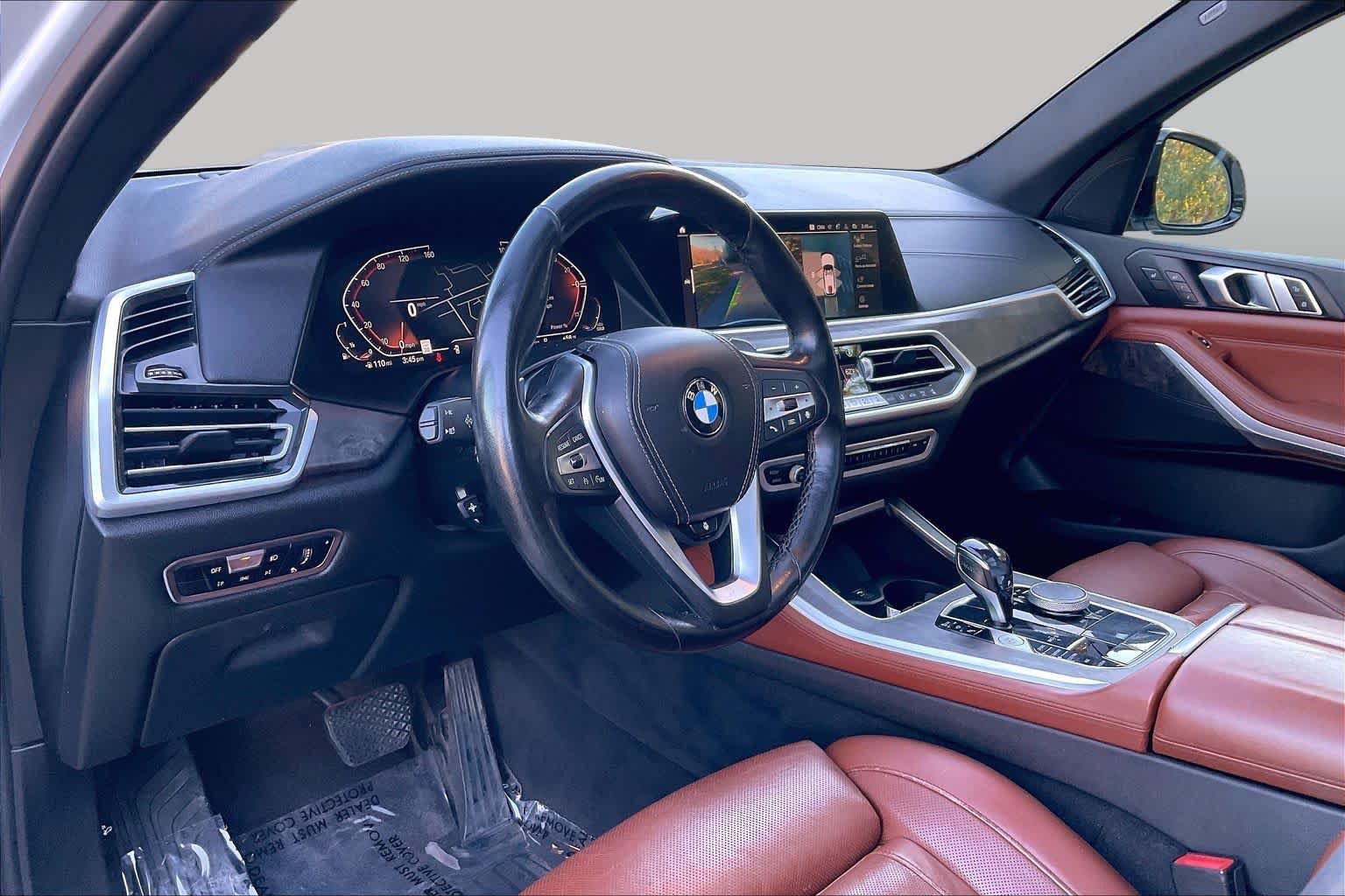 Used 2022 BMW X5 xDrive40i w/ Luxury Seating Package AWD/4WD image 17