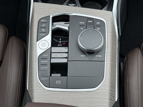 New 2026 BMW 330i xDrive Sedan w/ M Sport Package image 20