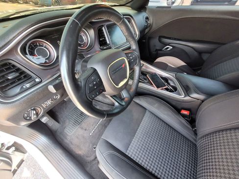 Used 2015 Dodge Challenger R/T w/ Quick Order Package 28B R/T image 11