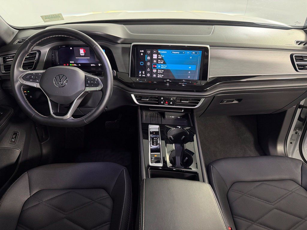 Used 2026 Volkswagen Atlas Cross Sport SE FWD image 13