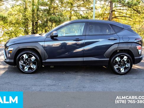 Used 2025 Hyundai Kona SEL image 7