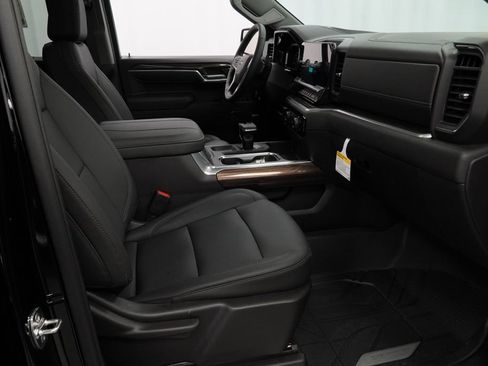 New 2026 Chevrolet Silverado 1500 RST w/ Convenience Package II AWD/4WD image 28