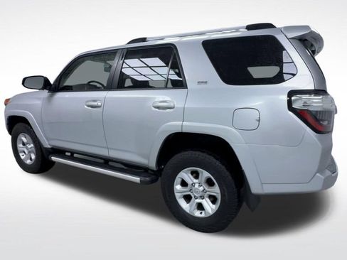 Certified 2023 Toyota 4Runner SR5 Premium w/ Moonroof Package AWD/4WD image 24