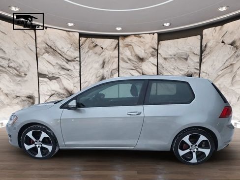 Used 2016 Volkswagen Golf S FWD image 8