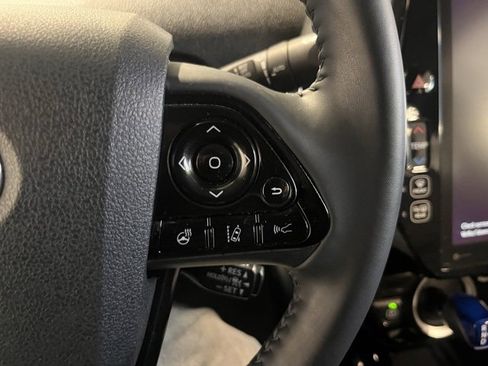 Used 2022 Toyota Prius Prime Limited image 26