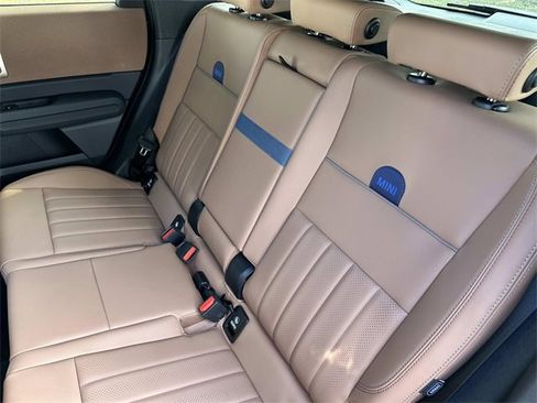 Used 2025 MINI Cooper Countryman S w/ Comfort Package Max image 12