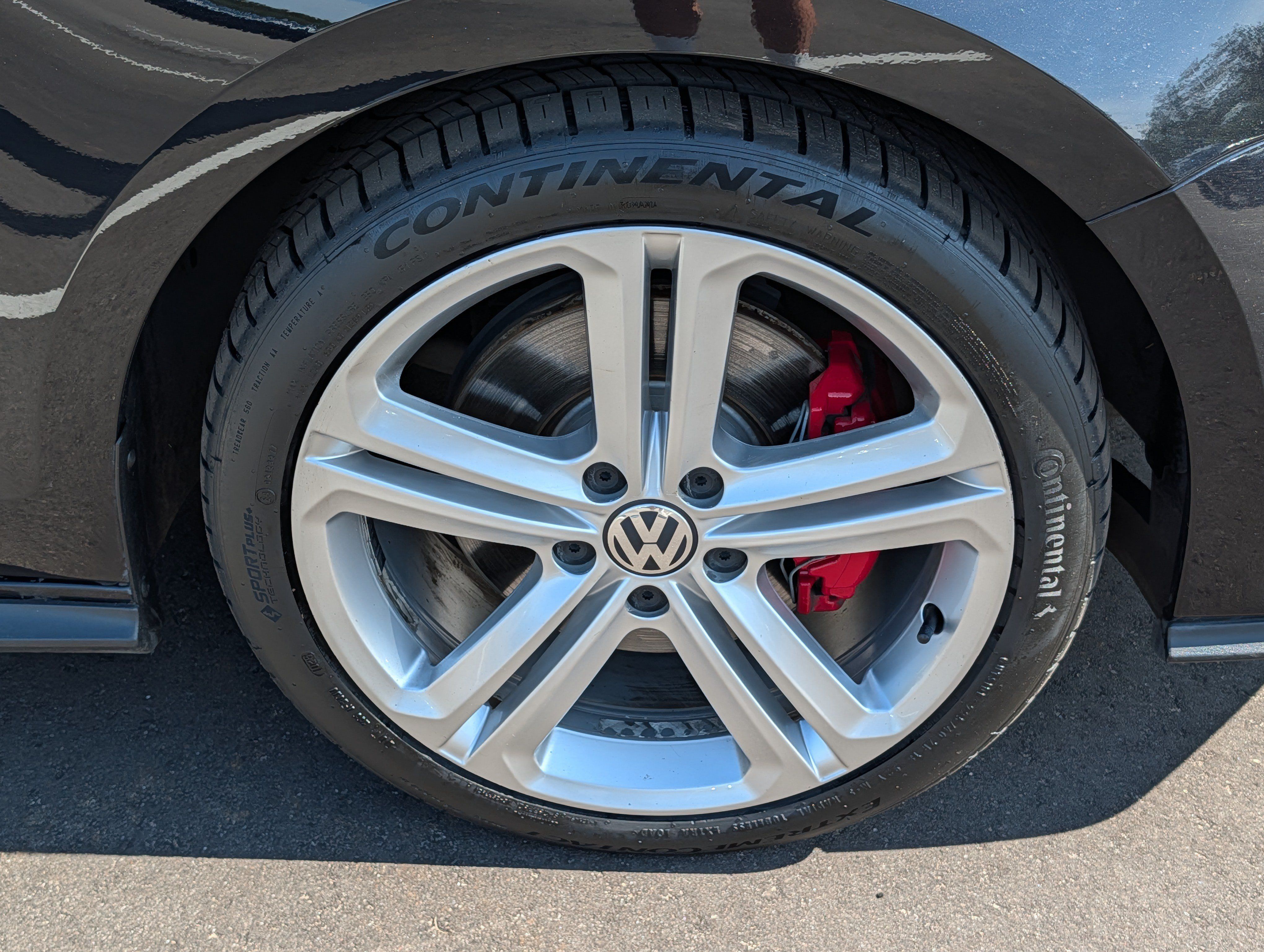 Used 2017 Volkswagen Jetta GLI FWD image 15