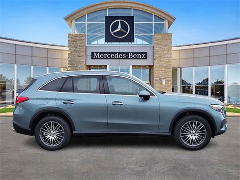 New 2026 Mercedes-Benz GLC 300 4MATIC image 5