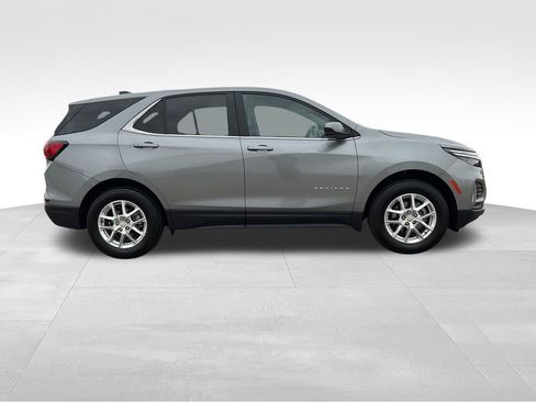 Used 2024 Chevrolet Equinox LT w/ Driver Convenience Package AWD/4WD image 27