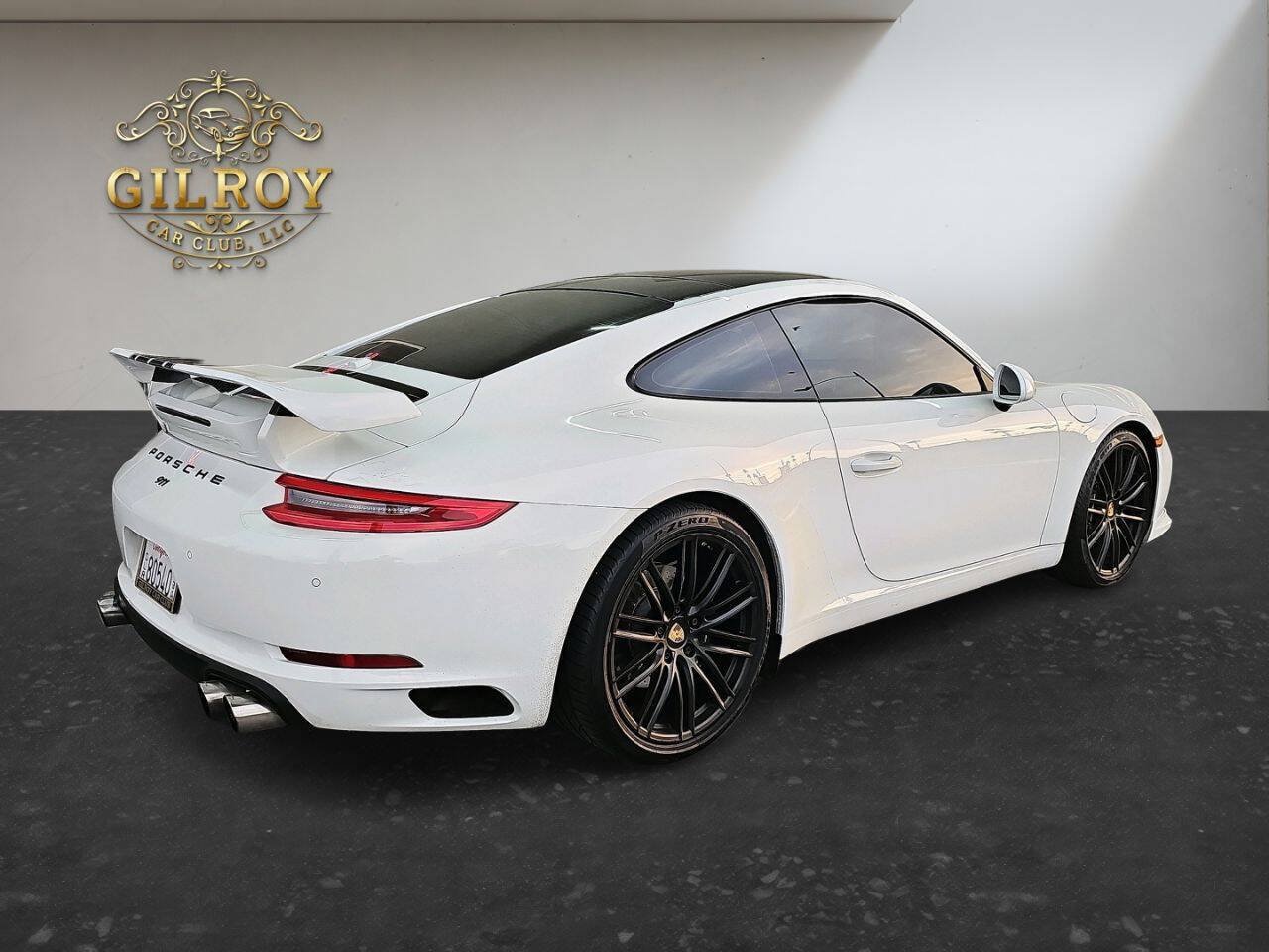 Used 2017 Porsche 911 Carrera image 7