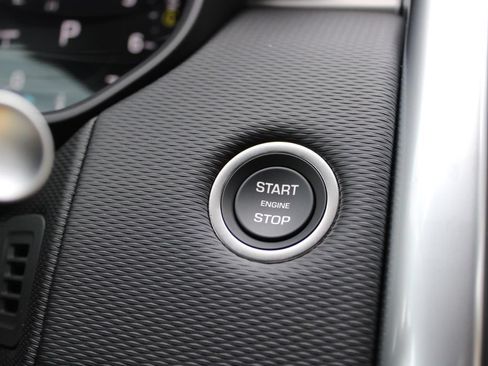 New 2026 Land Rover Discovery Limited Edition AWD/4WD image 26