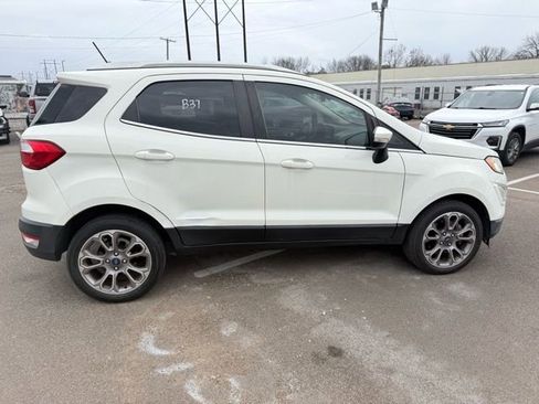 Used 2019 Ford EcoSport Titanium image 6