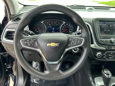 Used 2020 Chevrolet Equinox LT image 16