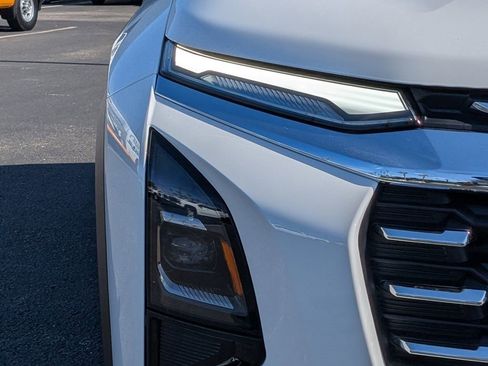 New 2026 Chevrolet Equinox LT image 11