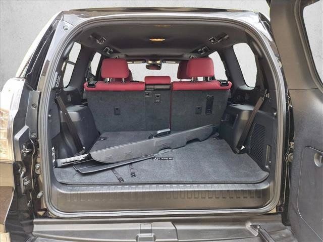Used 2023 Lexus GX 460 Premium w/ Premium Plus Package AWD/4WD image 6