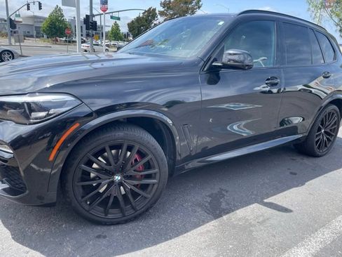 Used 2021 BMW X5 xDrive40i w/ M Sport Package AWD/4WD image 15