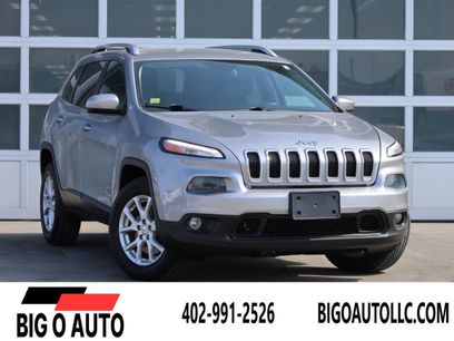 Used 2016 Jeep Cherokee Latitude w/ Comfort & Sound Group