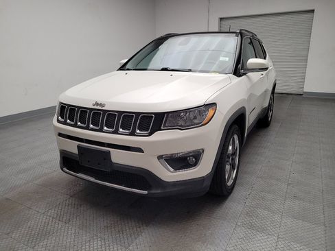 Used 2018 Jeep Compass Limited w/ Navigation Group FWD image 15