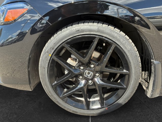 Used 2025 Honda Civic Sport image 9