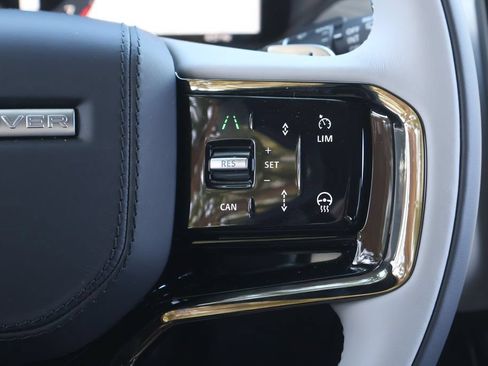 New 2026 Land Rover Range Rover Velar S AWD/4WD image 21
