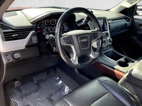 Used 2019 GMC Yukon XL SLT image 14