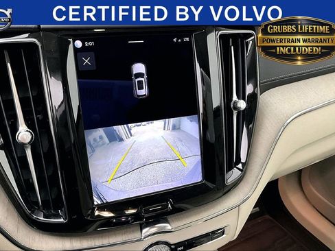 Used 2023 Volvo XC60 B5 Ultimate AWD/4WD image 30