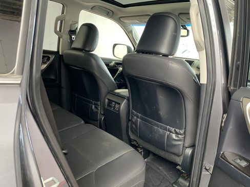 Used 2018 Lexus GX 460 Premium w/ Navigation Package image 11