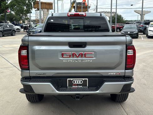 Used 2025 GMC Canyon AT4 AWD/4WD image 6