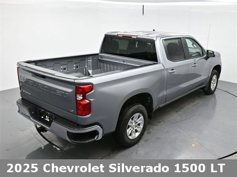 Used 2025 Chevrolet Silverado 1500 LT image 37