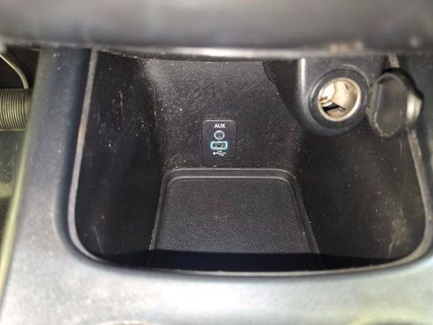 Used 2018 Dodge Journey Crossroad FWD image 16