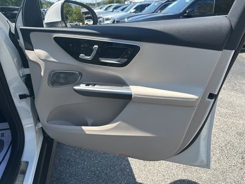 New 2026 Mercedes-Benz GLC 300 4MATIC image 38