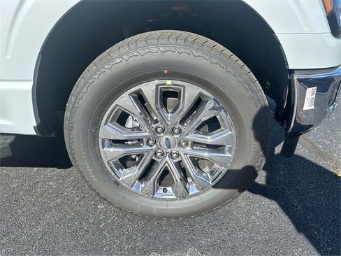 New 2025 Ford F150 XLT w/ Equipment Group 302A MID image 12