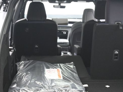 New 2026 INFINITI QX60 Sport w/ Dark Cargo Package AWD/4WD image 23