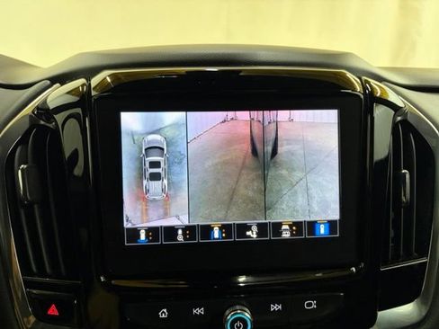 Used 2023 Chevrolet Traverse RS AWD/4WD image 72