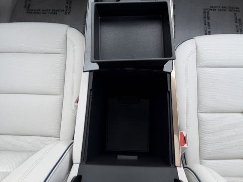New 2026 Buick Enclave Avenir w/ Super Cruise Package FWD image 30