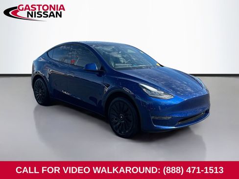 Used 2020 Tesla Model Y Long Range image 1