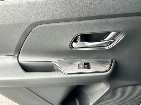 New 2026 Nissan Kicks SR w/ Illumination Package image 14