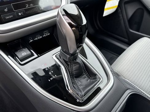 Certified 2025 Subaru Outback Premium image 22